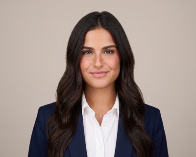 Studio-style AI headshot of the same customer, made with HeadshotPro
